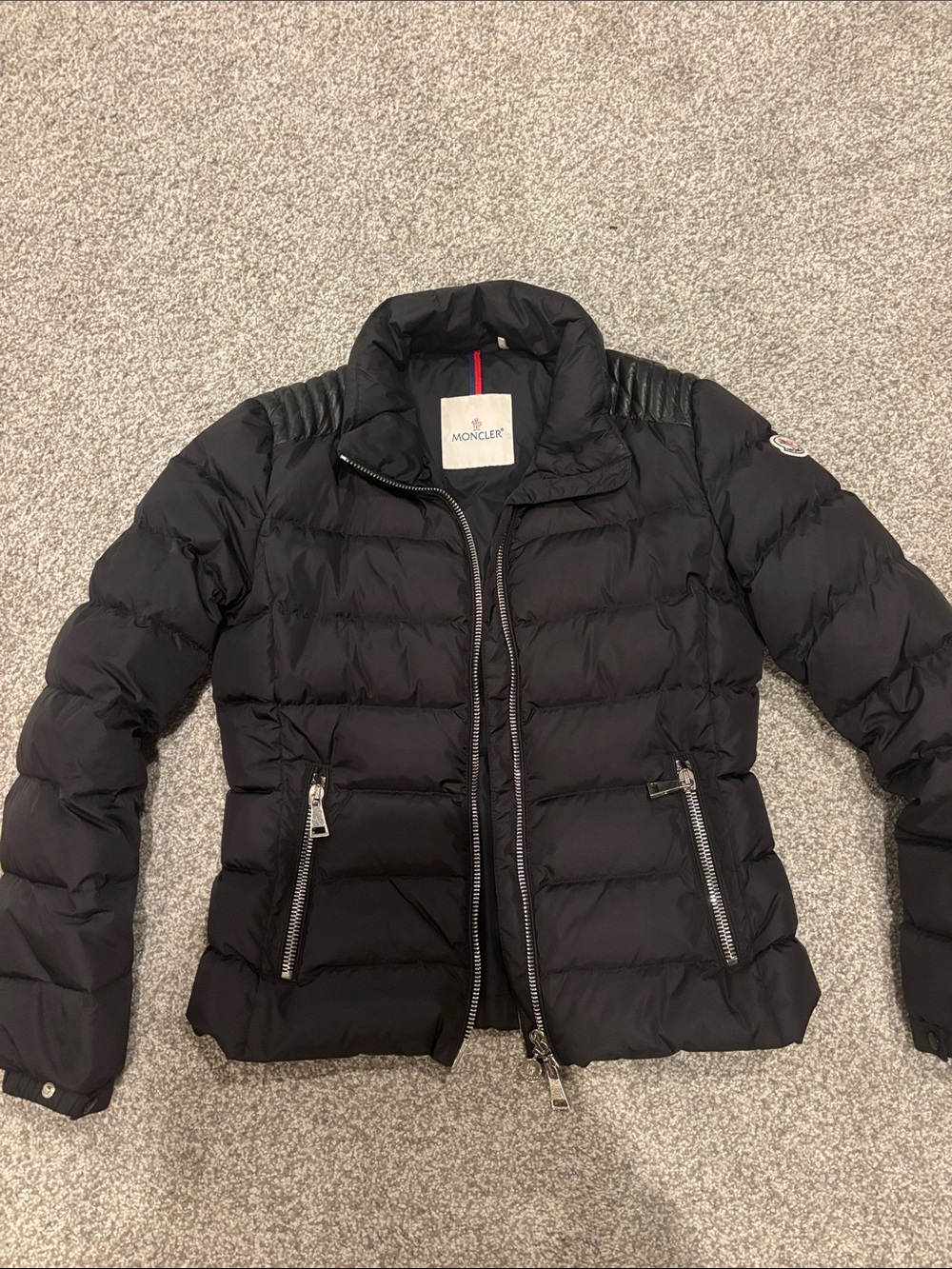 Moncler Women Norme Afnor black down jacket Size 2